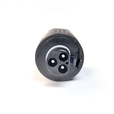 Ly01 to Betteri Bc01 Connector Screw Type Male Plug Schuko 5m Cable Length to Ip68 Schuko Used on Balcony Solar System WIFI NO