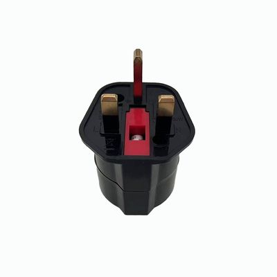 Adaptateur à usage général UK 3 broches avec fusible à prise UE 2 broches et contact avec la terre Certifié CE