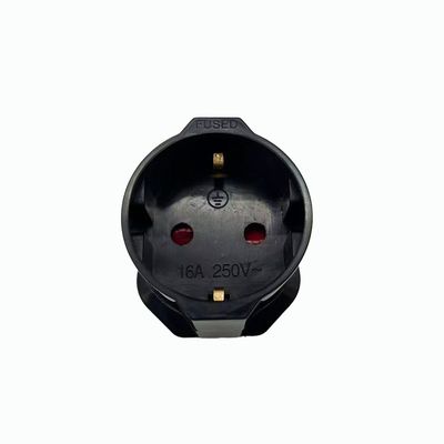 Adaptateur à usage général UK 3 broches avec fusible à prise UE 2 broches et contact avec la terre Certifié CE