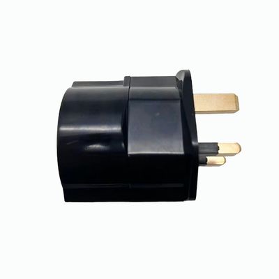 Adaptateur à usage général UK 3 broches avec fusible à prise UE 2 broches et contact avec la terre Certifié CE