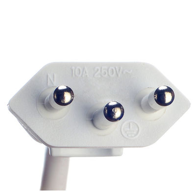 Personnalisation Brésil 10A/250V 3 broches 3x0.75MM2 PS4 câble d'alimentation pour lampe à sel certifié par DIN VDE 0620/EN 50075 1990