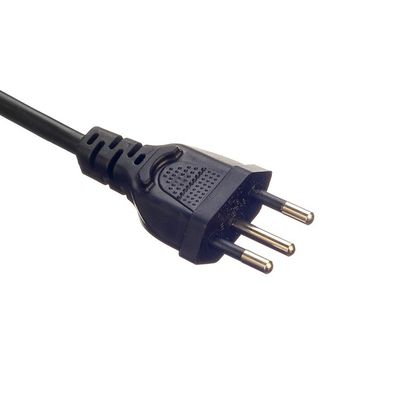 Cable en PVC sans oxygène à conducteur en cuivre à chaîne dégagée 16A/250V VDE H05VV-F avec câble d'alimentation UE