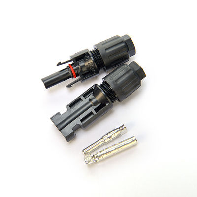1x4mm2 XLPO XLPE câbles photovoltaïques câbles d'alimentation câbles d'extension avec du cuivre en conserve et connecteur PV004 TUV Protection UV approuvée