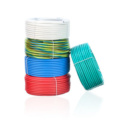 Spt 1 Fil sans enveloppe 300/300V Voltage nominal -5C à 70C Plage de température polyvalente pour les applications intérieures et extérieures